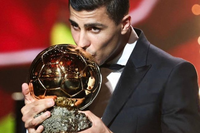 Футболдағы бар игі жақсы трофейді Испания иеленді