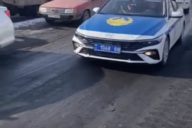 Бензинді қырғыздар қояр емес