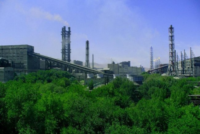 1 трлн теңге өнімге үлес қосқан қай кәсіпорындар?