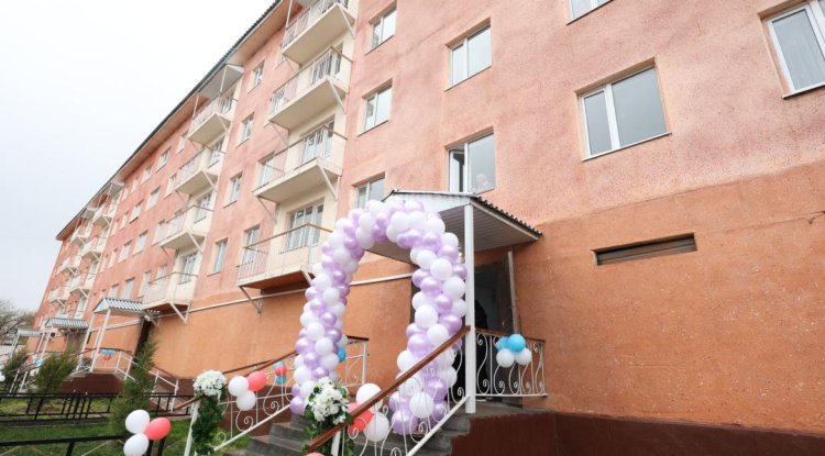 3 мыңға жуық жамбылдық отбасы тұрғын үймен қамтылады, - Ербол Қарашөкеев