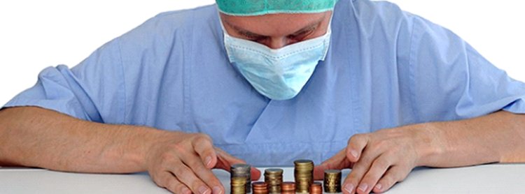 250-ден астам дәрігер 2,1 млрд теңгеден астам соммаға біржолғы жәрдемақы алды