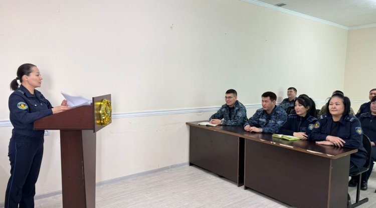 Суицидтің алдын алу бойынша қызметкерлерге арнайы нұсқаулық берілді