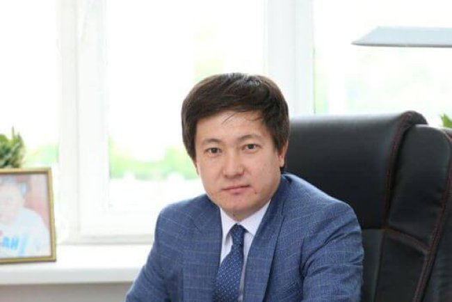 Әкім орынбасары: Дәулет Төленді туған жеріне ту тігіп жатыр